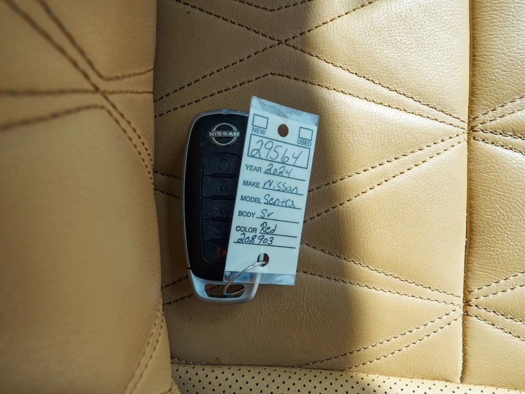 Used 2024 Nissan Sentra SV w/ SV Premium Package FWD image 30