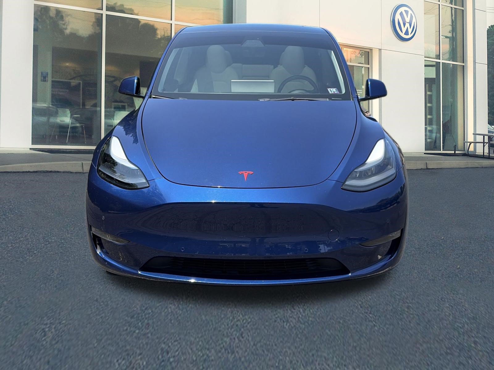 Used 2022 Tesla Model Y Performance AWD/4WD image 2