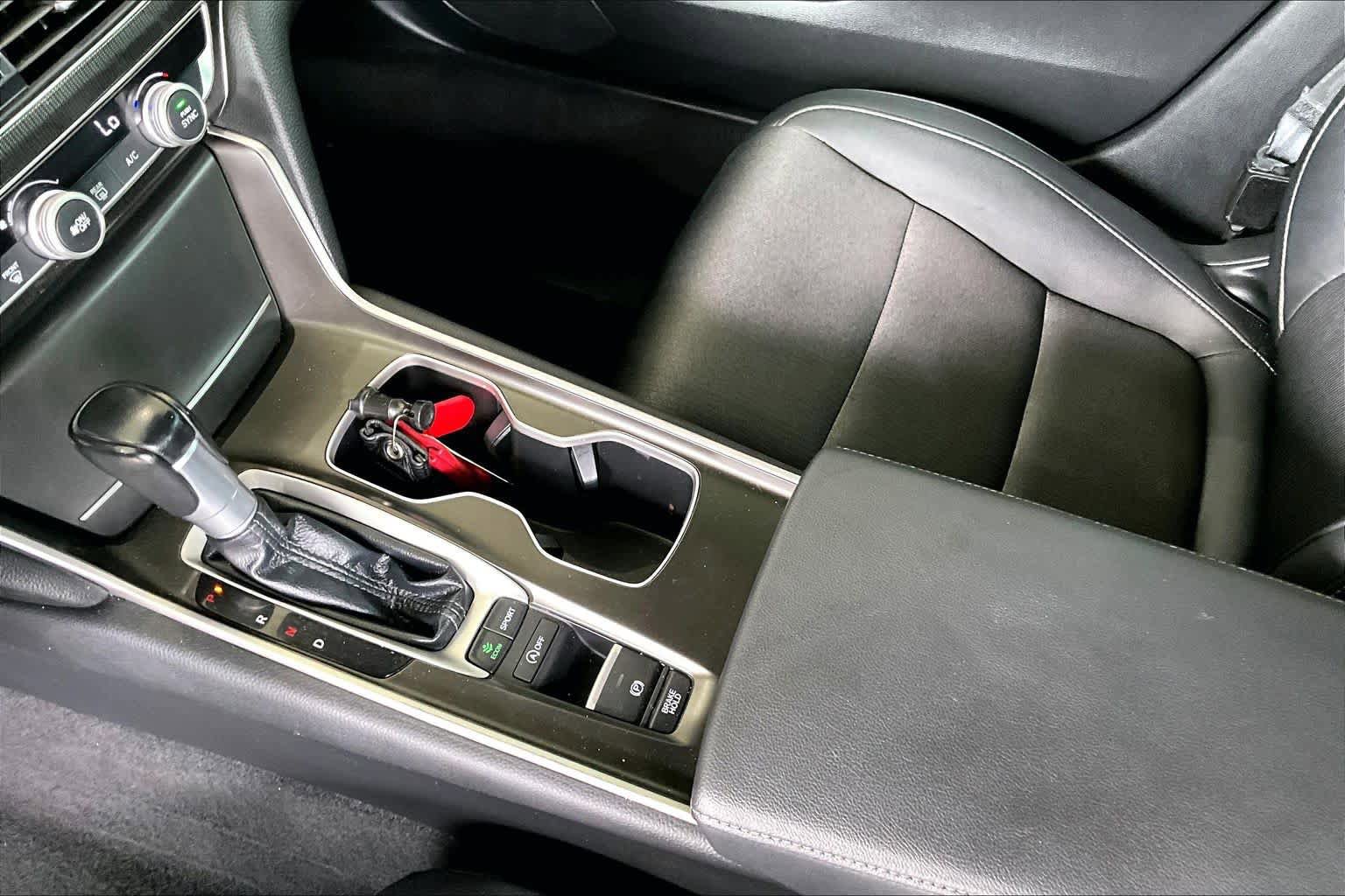 Used 2021 Honda Accord Sport image 16
