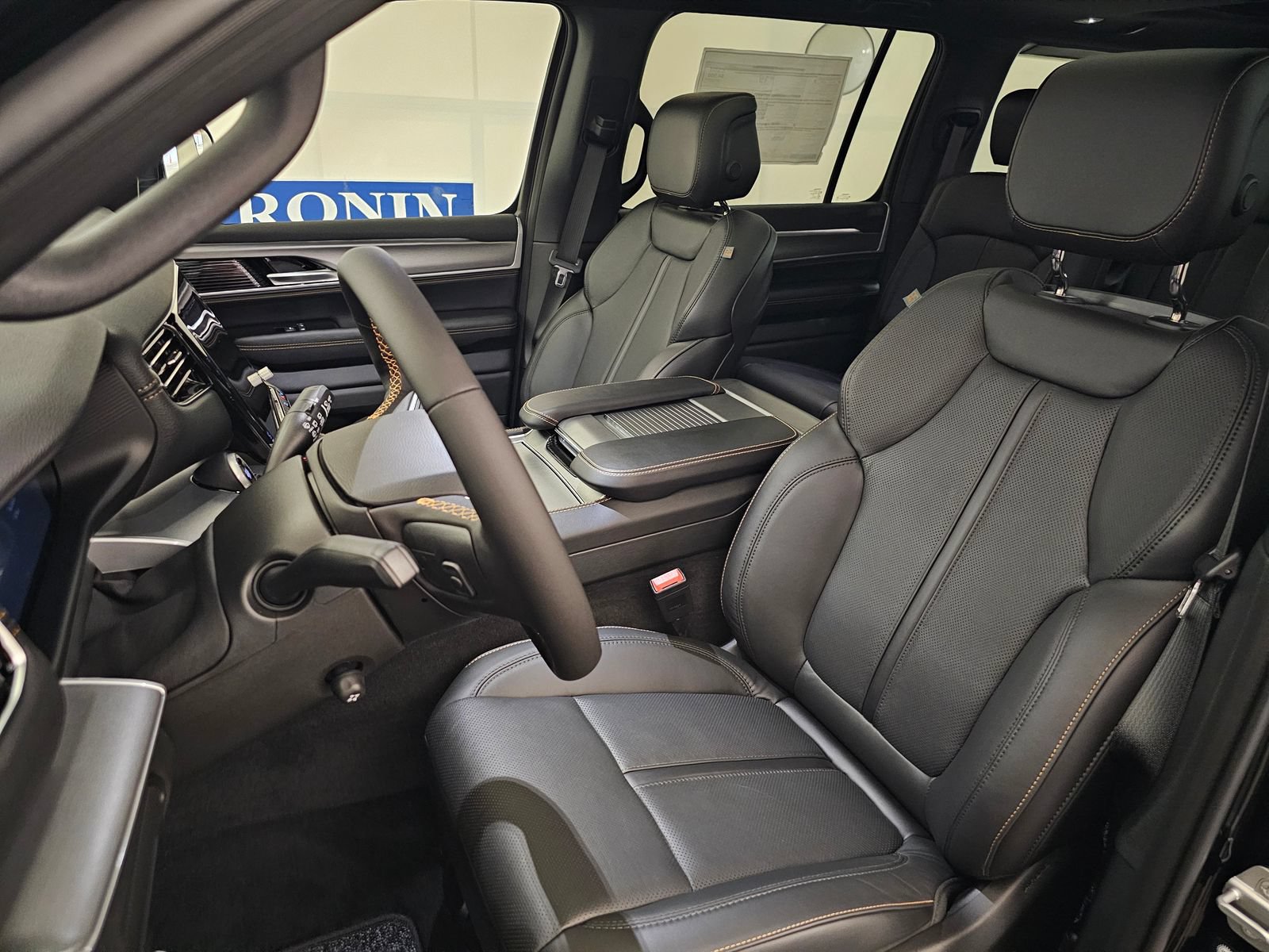 New 2026 Jeep Grand Wagoneer 4WD image 5