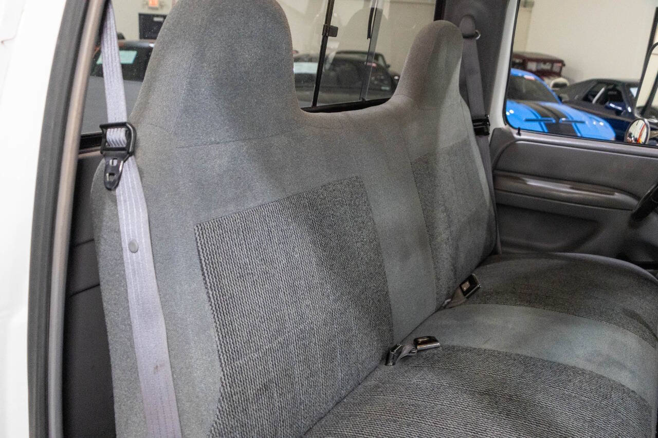 Used 1997 Ford F350 2WD Regular Cab image 31