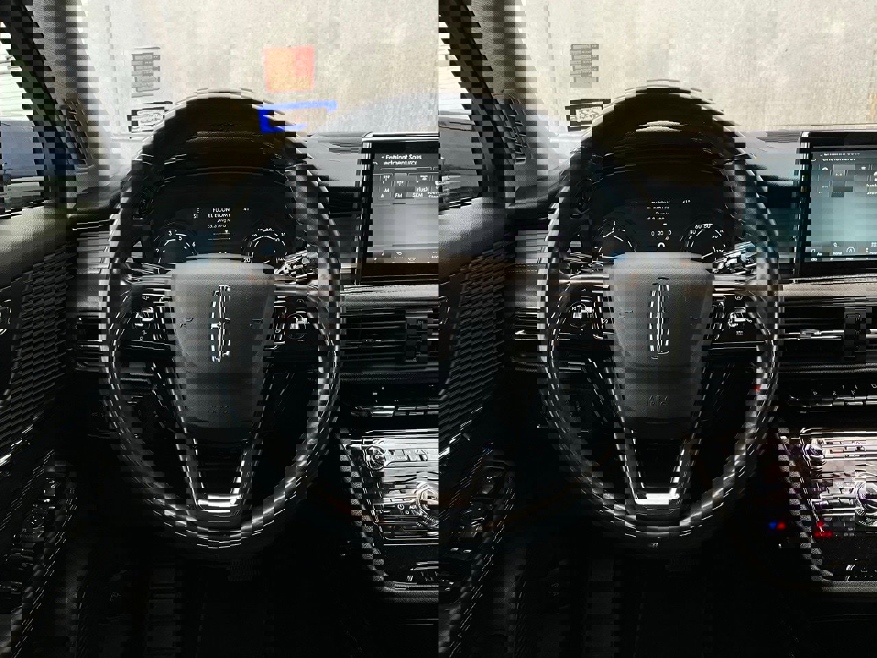 Used 2020 Lincoln Corsair FWD w/ Equipment Group 101A image 33