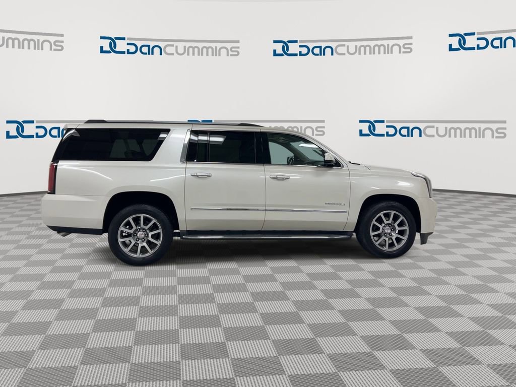 Used 2015 GMC Yukon XL Denali w/ Open Road Package AWD/4WD image 9