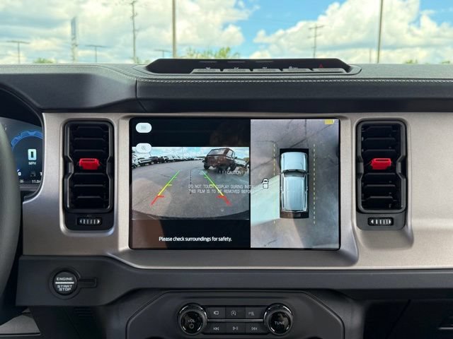 New 2026 Ford Bronco Outer Banks w/ Sasquatch Package AWD/4WD image 4