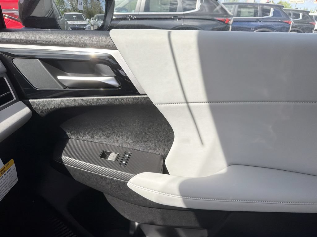 New 2026 Mitsubishi Outlander SE AWD/4WD image 23