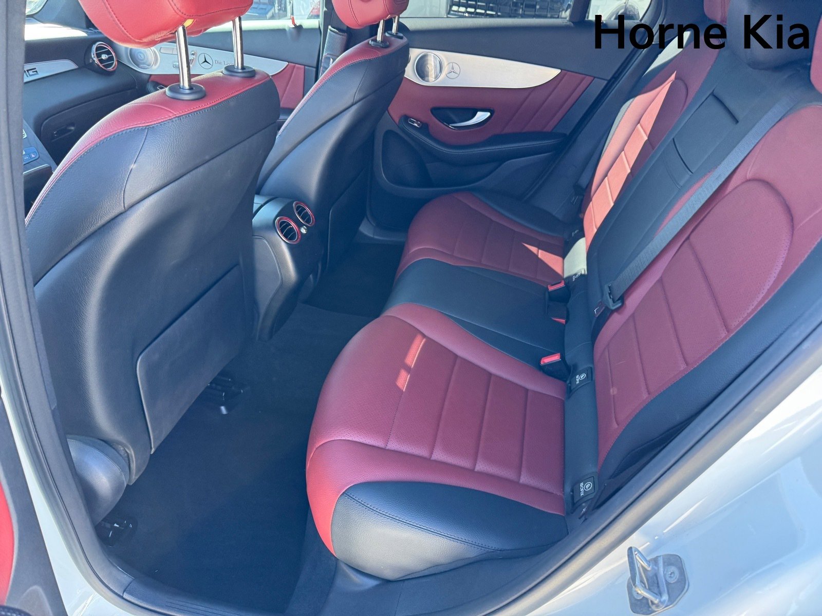 Used 2019 Mercedes-Benz GLC 300 4MATIC Coupe image 12