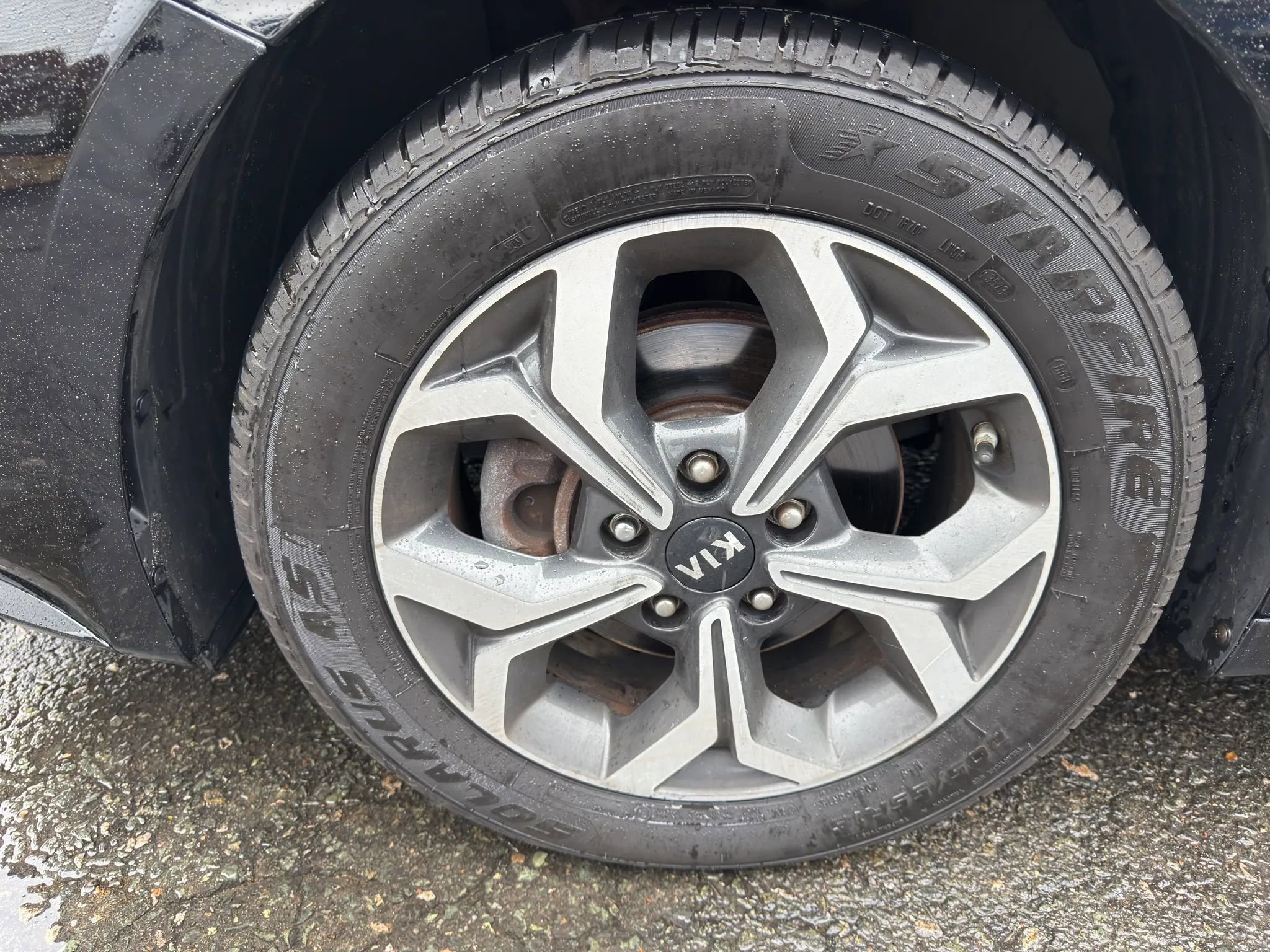 Used 2019 Kia Forte LXS FWD image 12