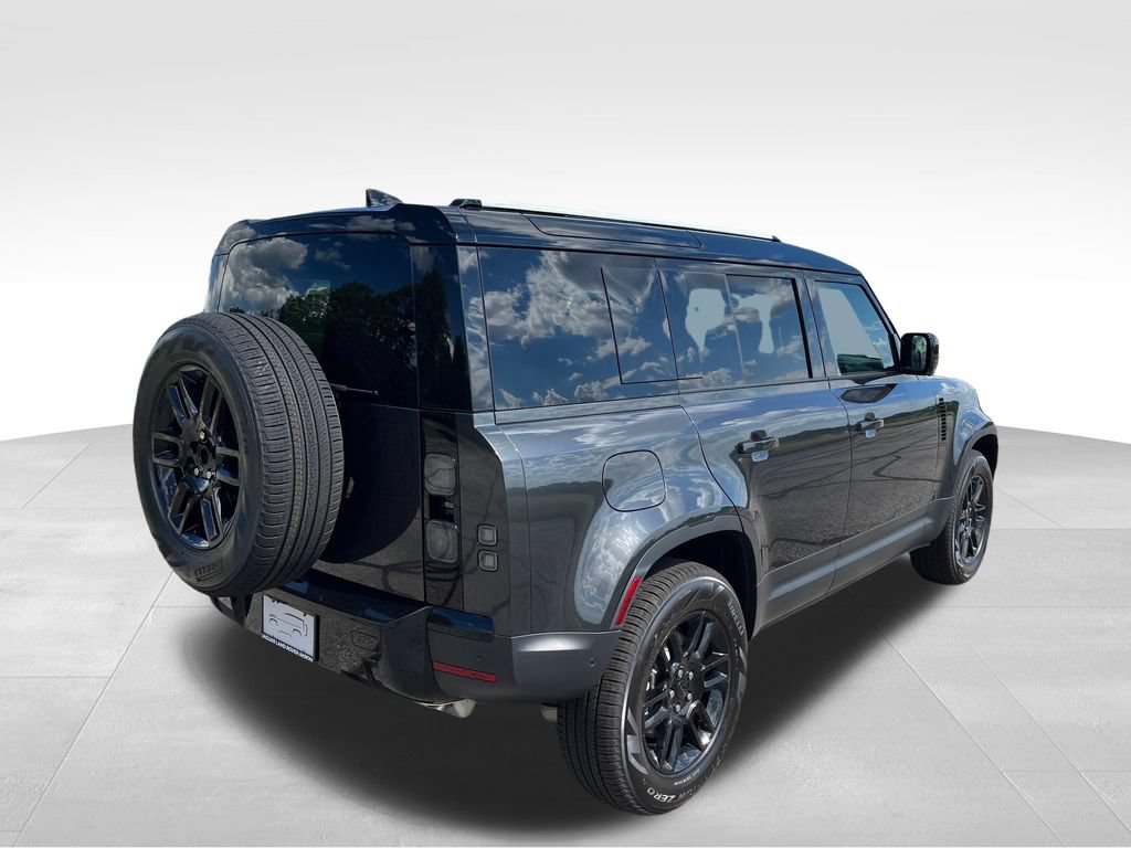 New 2026 Land Rover Defender 110 S AWD/4WD image 5