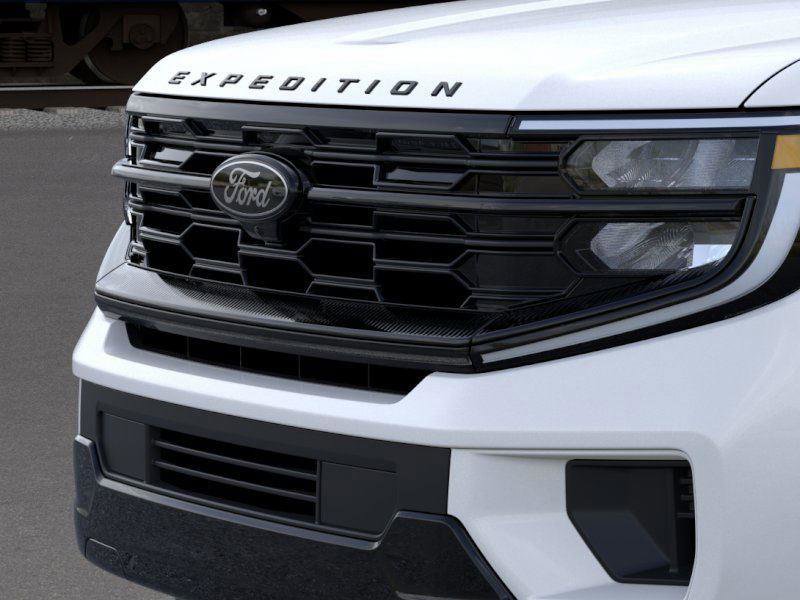 New 2025 Ford Expedition Platinum w/ Stealth Appearance Package image 17