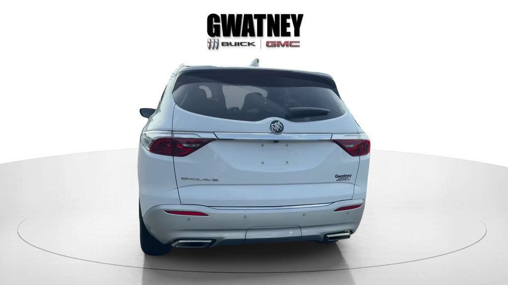 Used 2024 Buick Enclave Essence FWD image 4