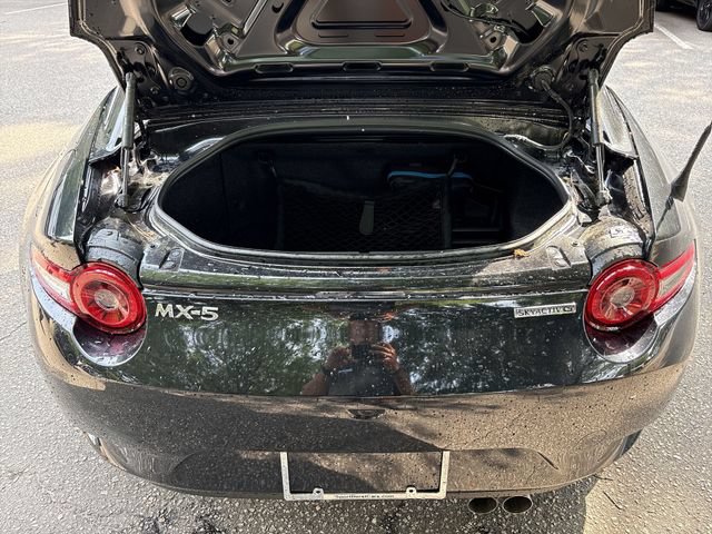 New 2026 MAZDA MX-5 Miata RF Grand Touring RWD image 25