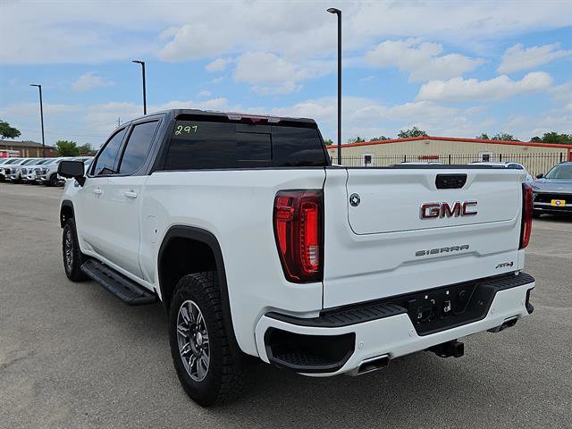 Used 2024 GMC Sierra 1500 AT4 w/ Technology Package image 4