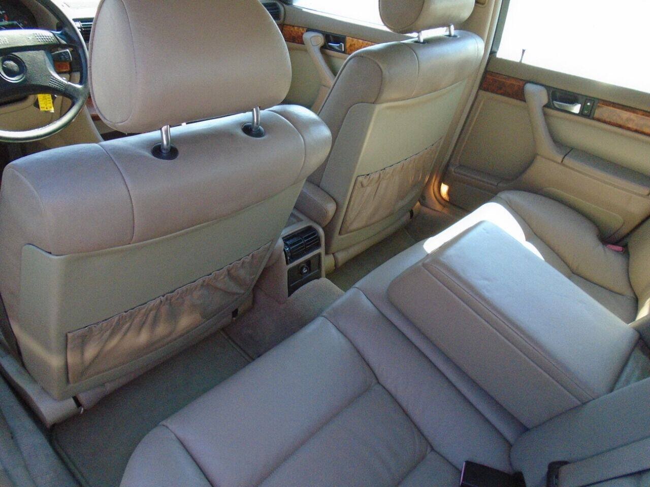 Used 1994 BMW 740i RWD image 24
