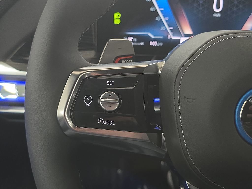 New 2026 BMW 750e xDrive w/ Premium Package image 12