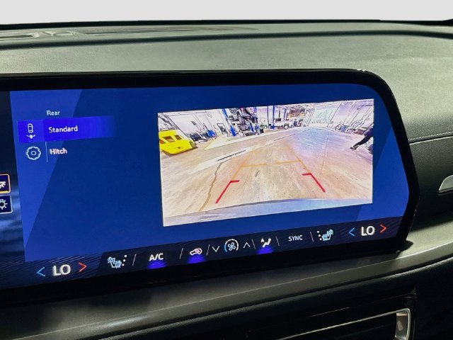 New 2027 Chevrolet Traverse LT w/ LPO, Floor Liner Package FWD image 15