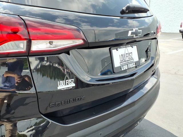 Used 2022 Chevrolet Equinox RS w/ LPO, Floor Liner Package AWD/4WD image 34