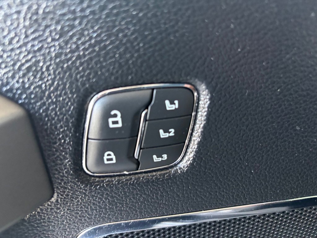 Used 2020 Ford F250 Platinum AWD/4WD image 23