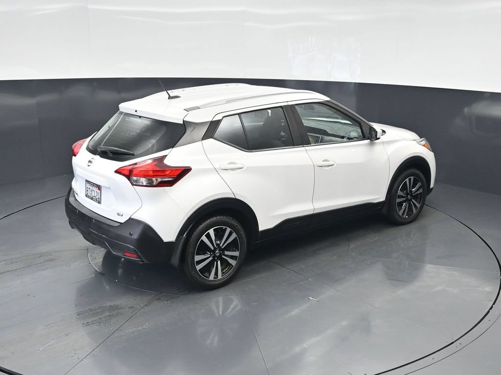 Used 2020 Nissan Kicks SV FWD image 38