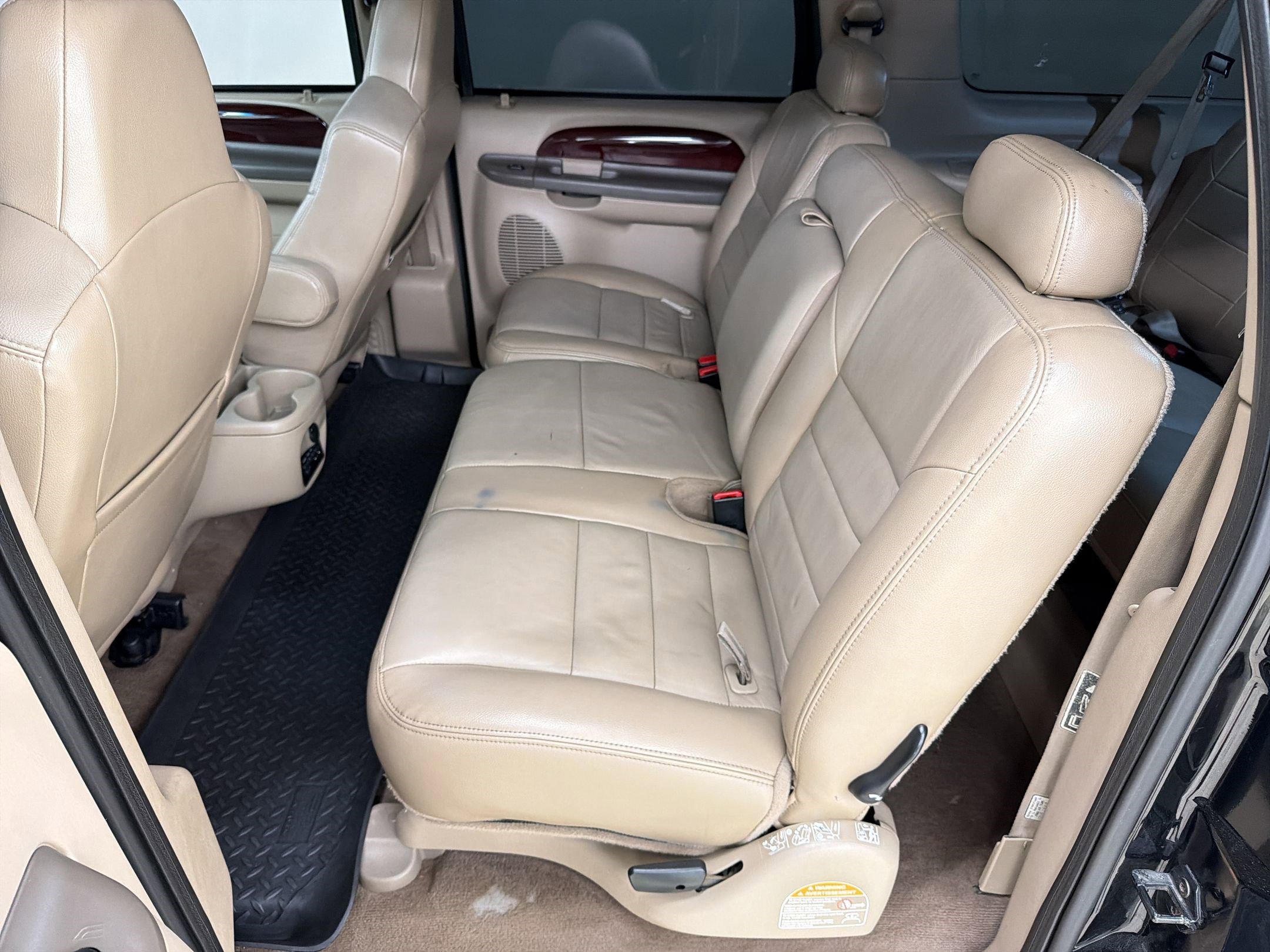 Used 2004 Ford Excursion Limited image 14