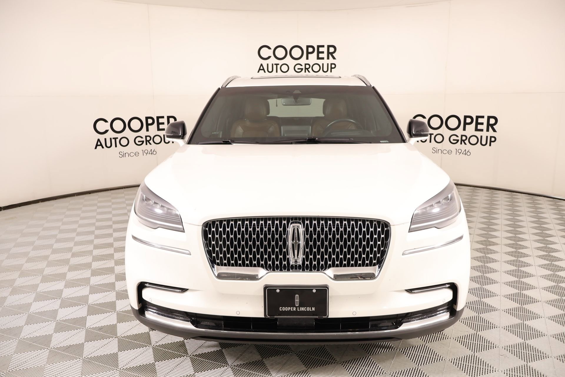 Used 2022 Lincoln Aviator Reserve w/ Equipment Group 201A image 10