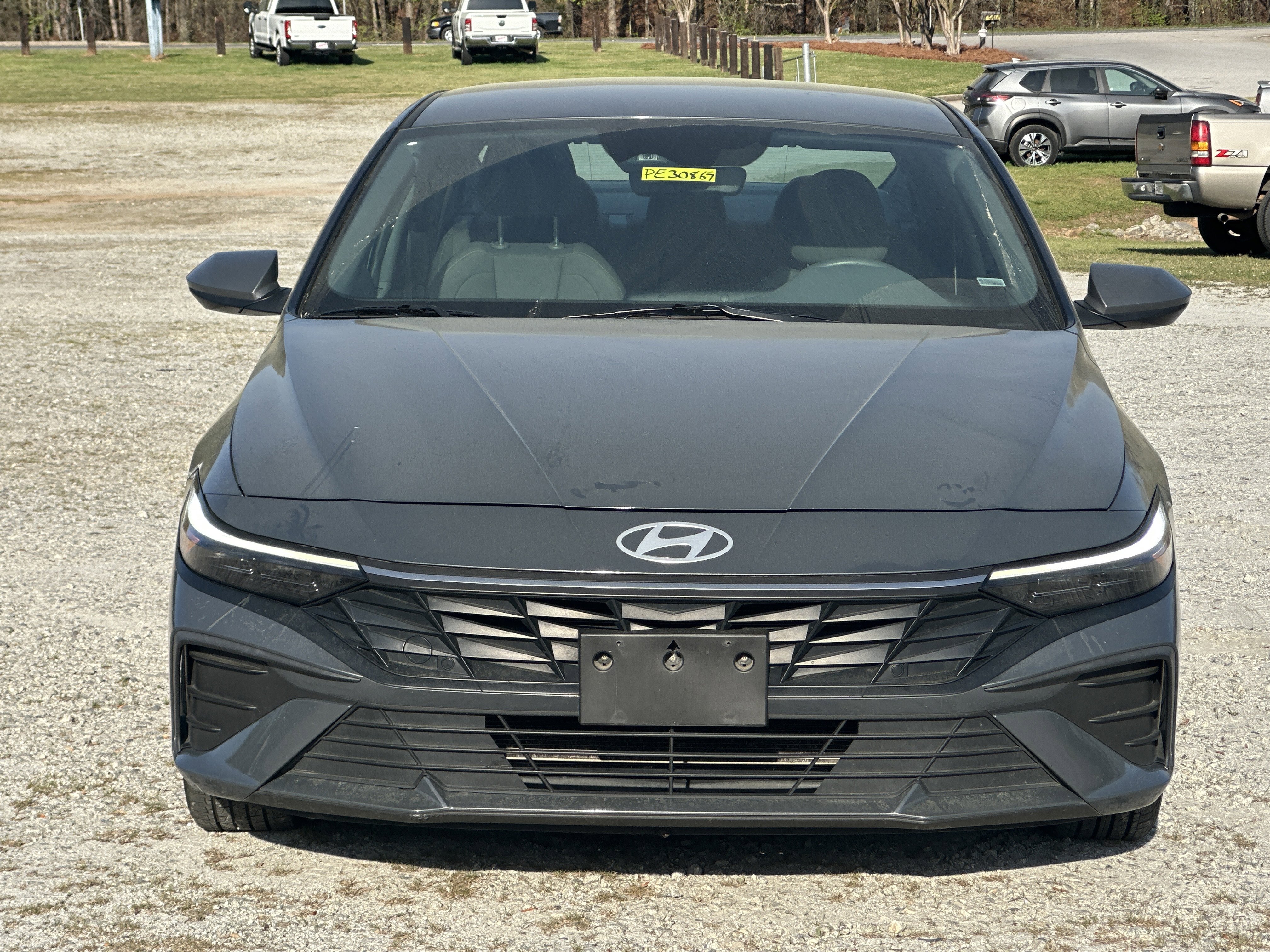 Used 2024 Hyundai Elantra SEL image 2