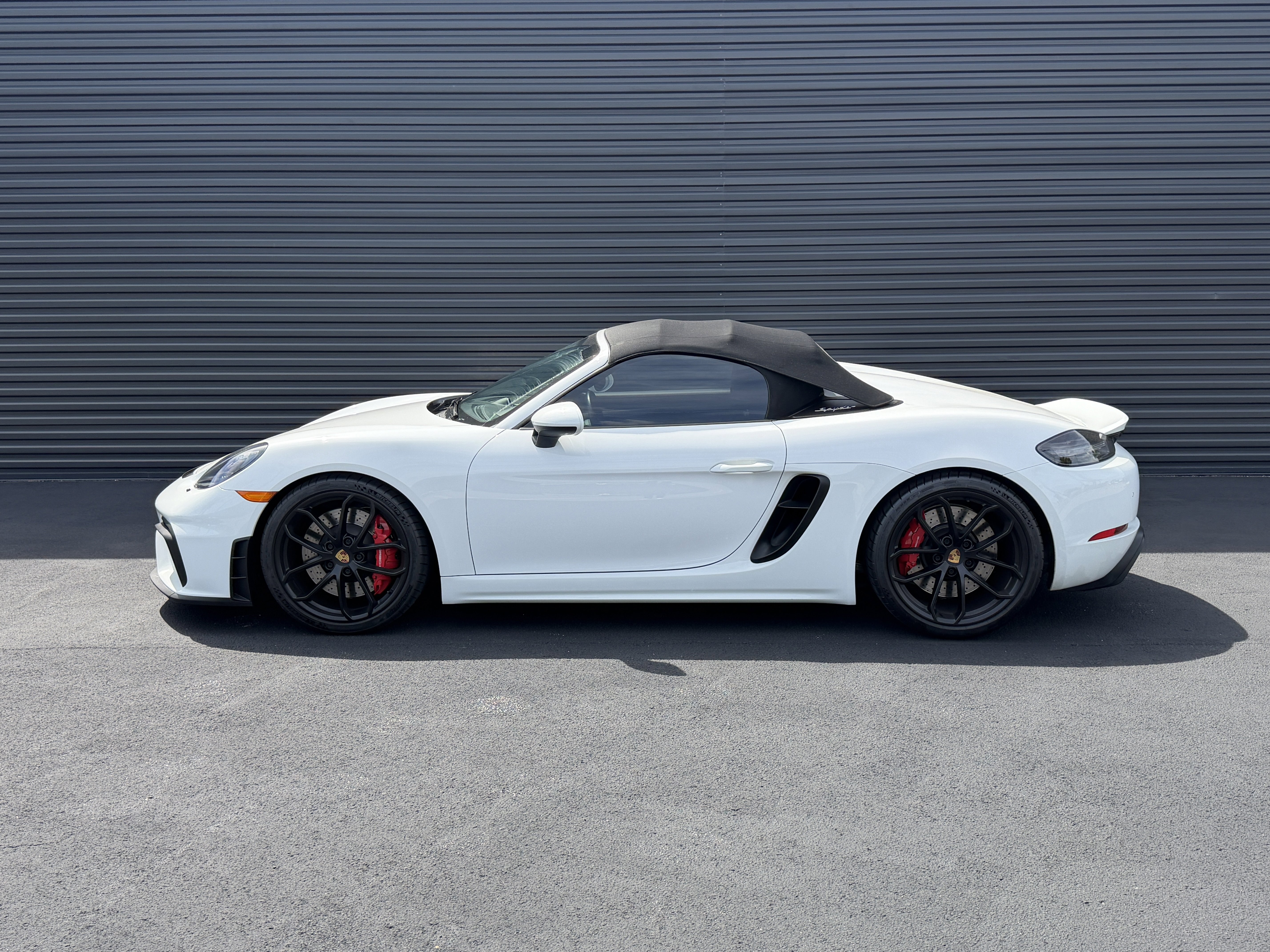 Used 2020 Porsche 718 Boxster Spyder image 2