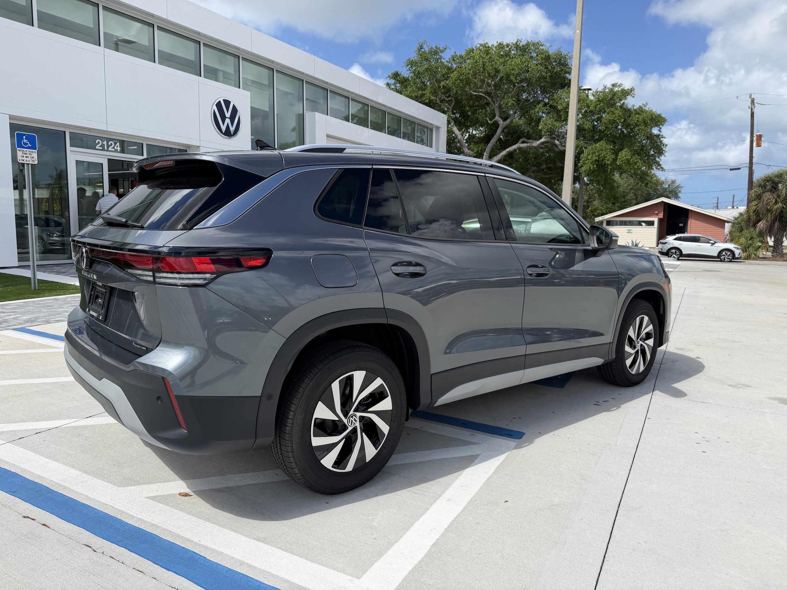 New 2026 Volkswagen Tiguan S AWD/4WD image 3