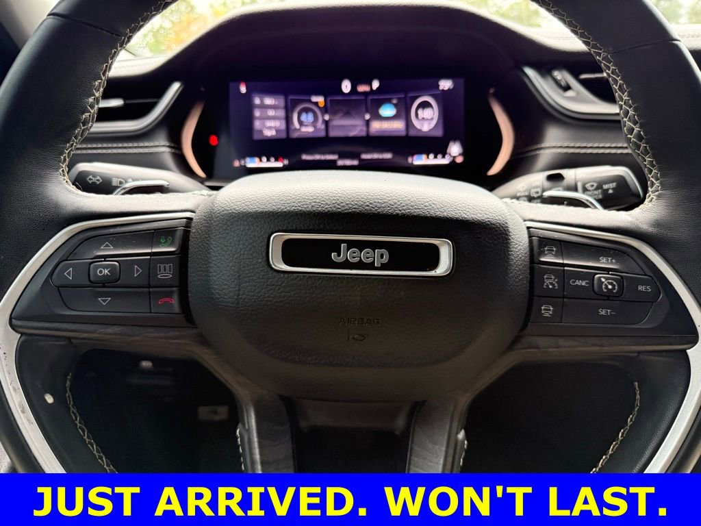 Used 2022 Jeep Grand Cherokee L Limited image 20