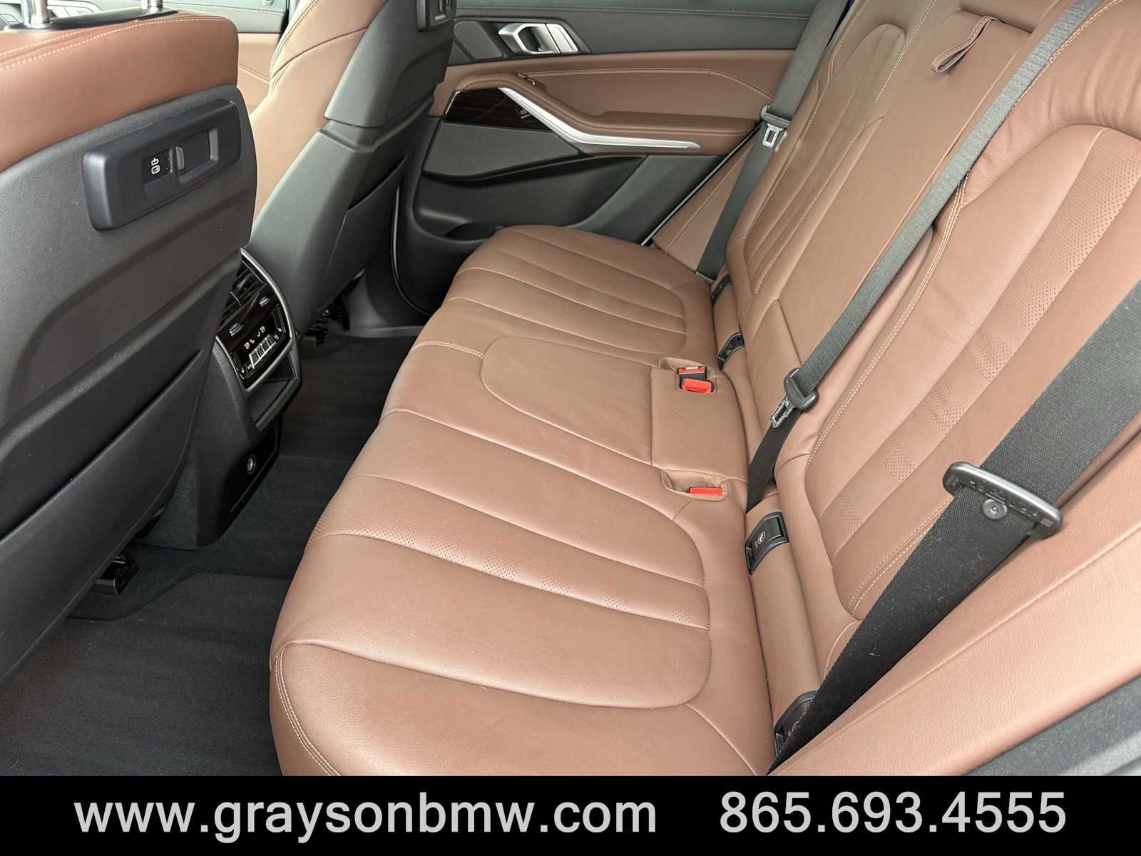 Used 2021 BMW X5 M50i w/ Premium Package image 34