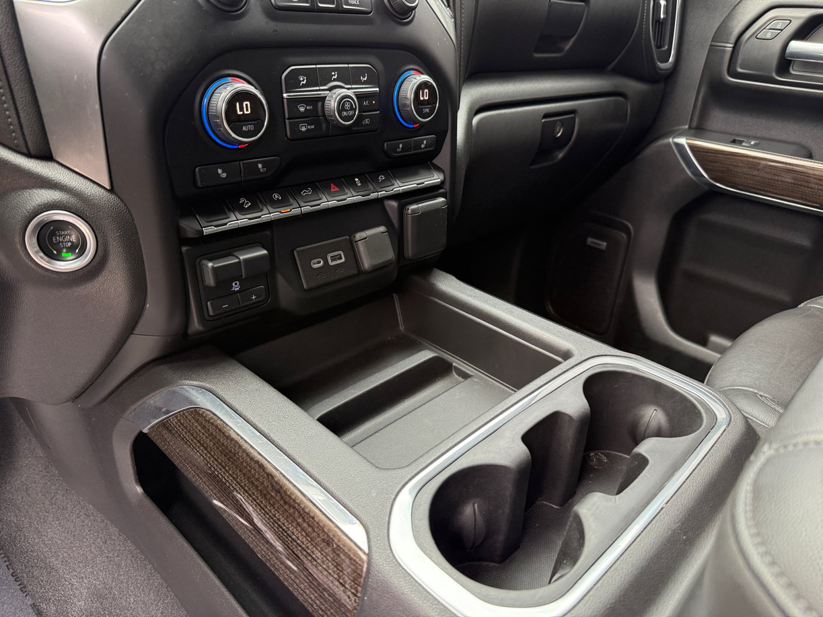Used 2019 Chevrolet Silverado 1500 RST w/ All-Star Edition AWD/4WD image 13