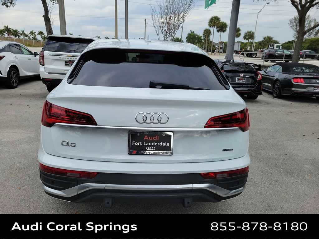 Used 2021 Audi Q5 2.0T Premium w/ Convenience Package image 13