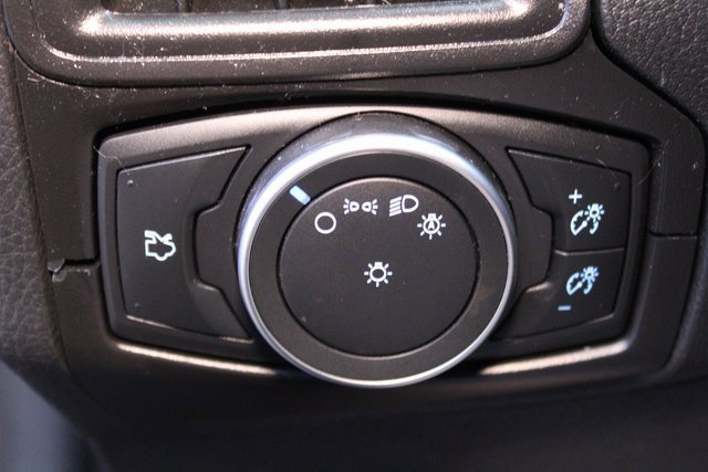 Used 2018 Ford Focus SE image 18