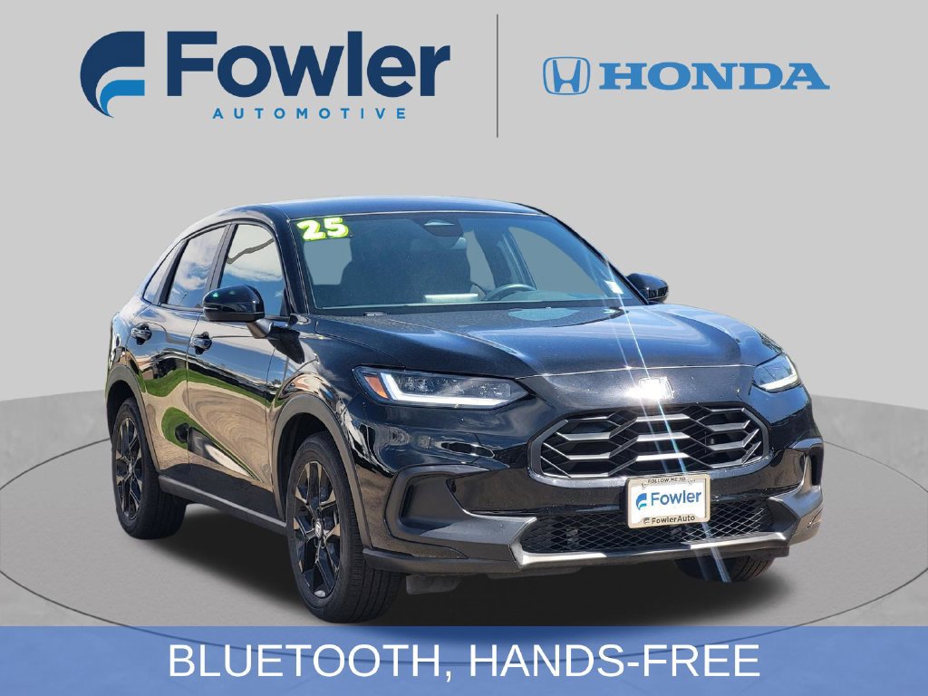 Used 2025 Honda HR-V Sport image 3