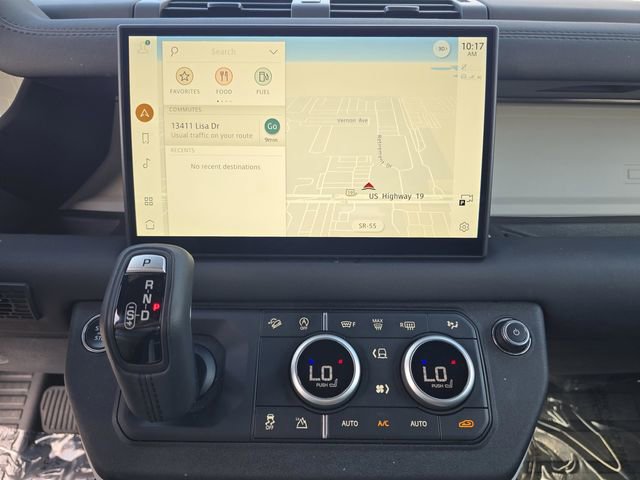 Used 2025 Land Rover Defender 110 S image 16