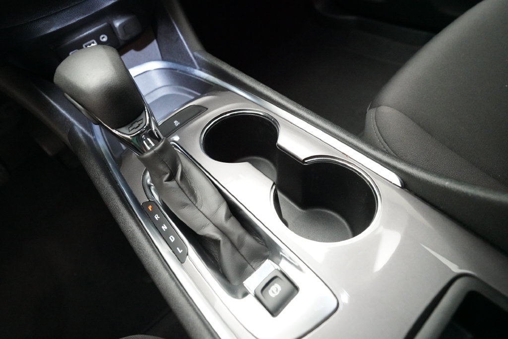 Used 2023 Chevrolet Malibu LT FWD image 16
