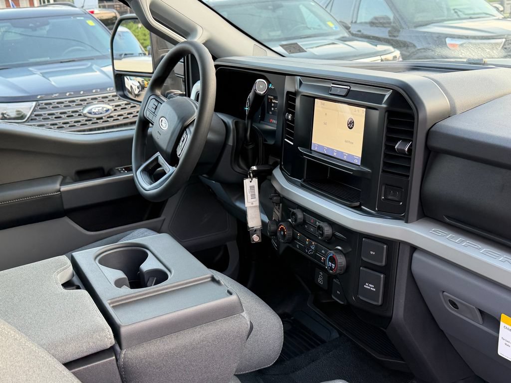 New 2026 Ford F350 XLT AWD/4WD image 12