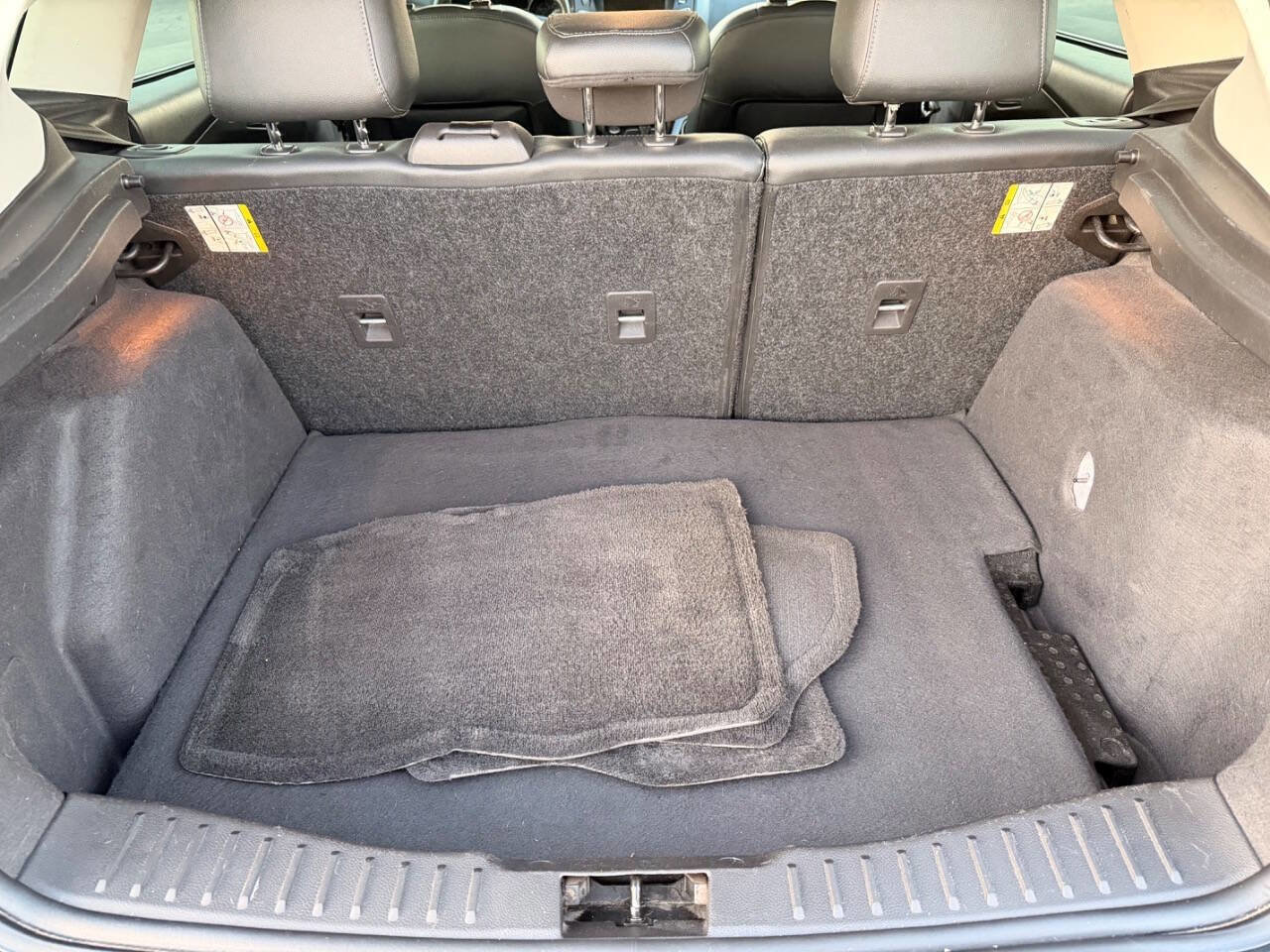 Used 2017 Ford Focus Titanium image 34