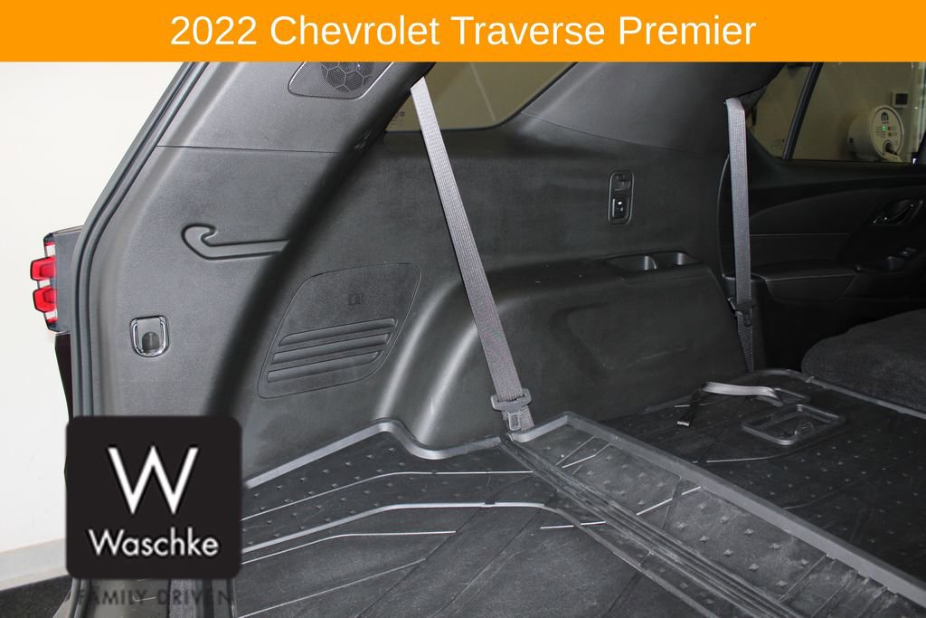 Used 2022 Chevrolet Traverse Premier w/ LPO, Floor Liner Package AWD/4WD image 23