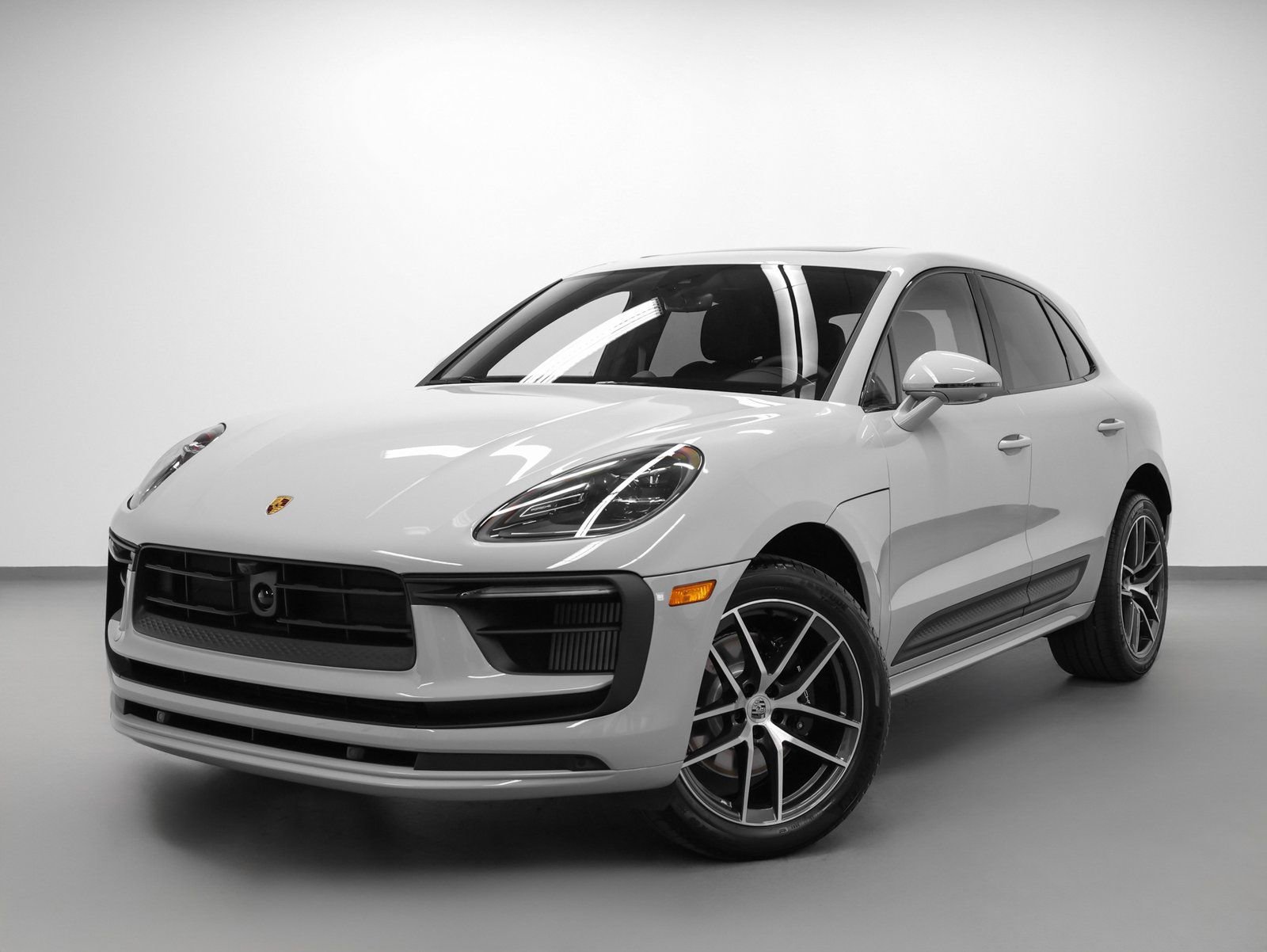 New 2026 Porsche Macan S image 6