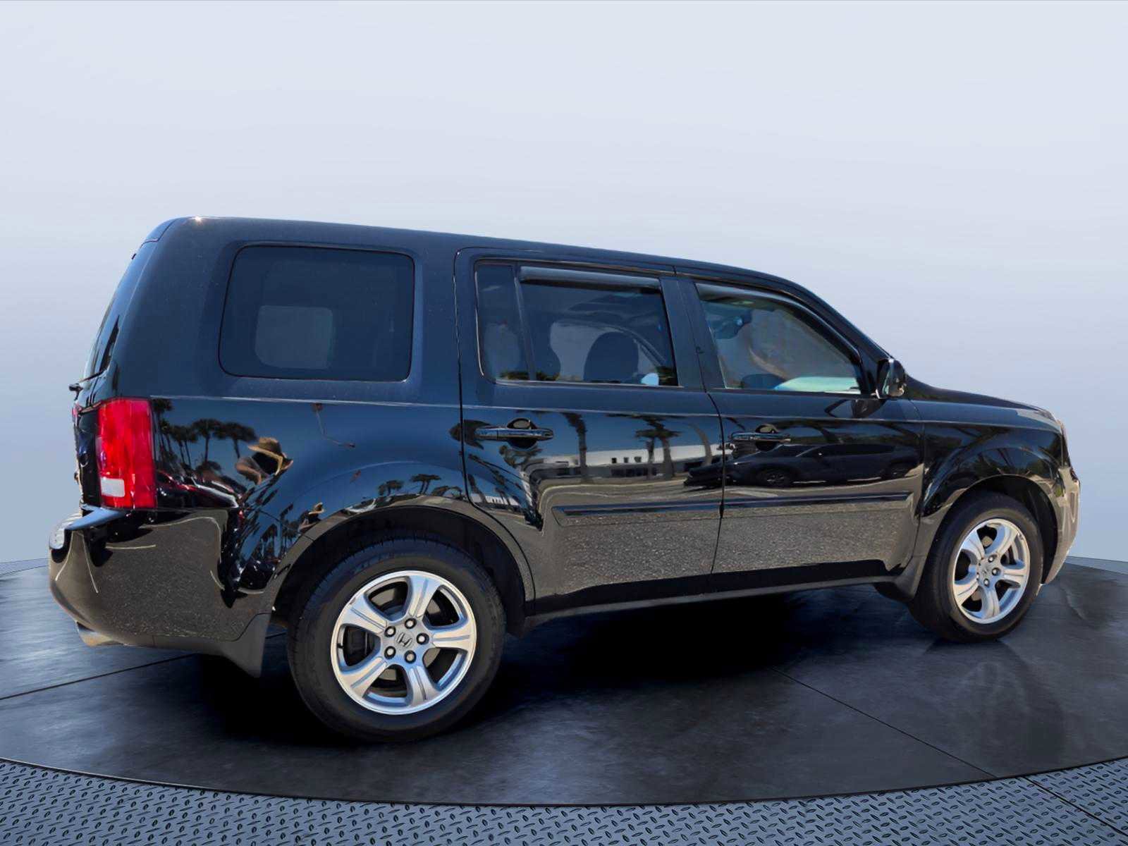 Used 2015 Honda Pilot EX-L image 5