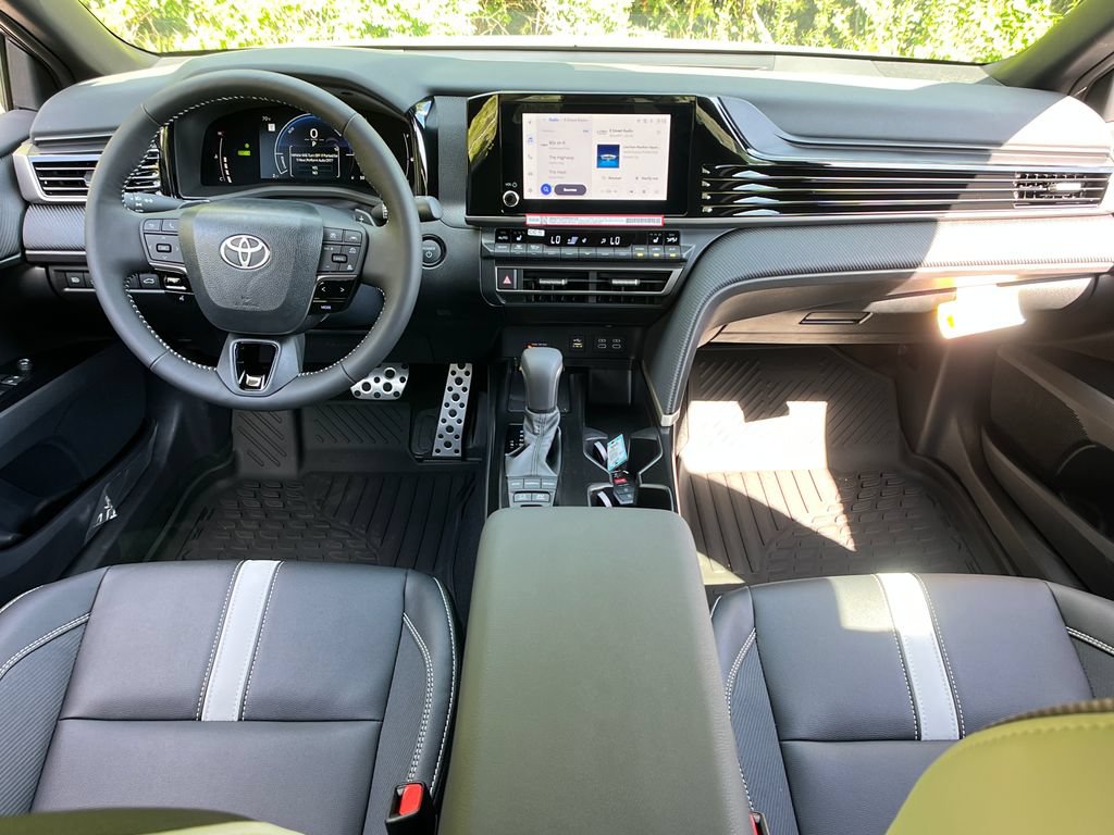 New 2026 Toyota Camry SE w/ Convenience Package AWD/4WD image 13