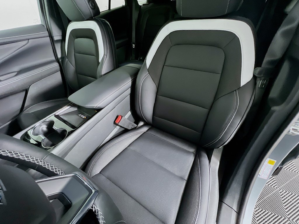 New 2026 Chevrolet Blazer EV LT FWD image 21