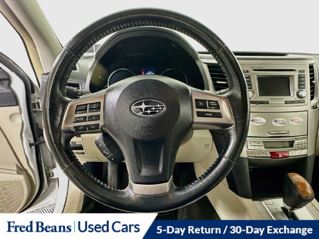Used 2014 Subaru Outback 2.5i Limited w/ Moonroof Package AWD/4WD image 16