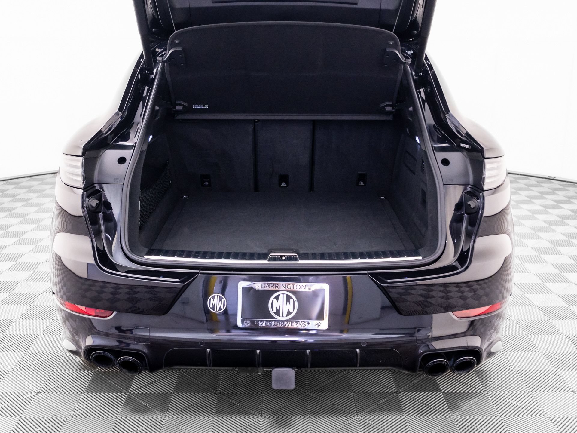 Used 2022 Porsche Cayenne Turbo AWD/4WD image 35