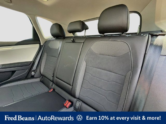 New 2026 Volkswagen Taos SE AWD/4WD image 17