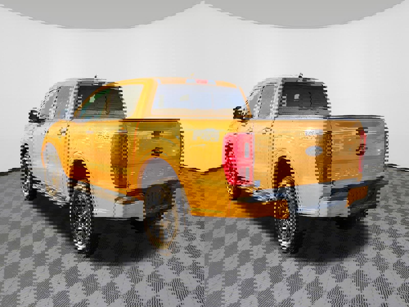 Used 2021 Ford Ranger XLT w/ Equipment Group 302A High image 3