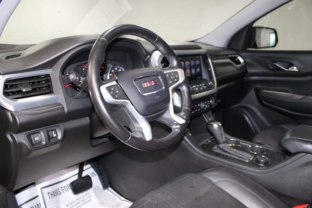 Used 2019 GMC Acadia SLT AWD/4WD image 18