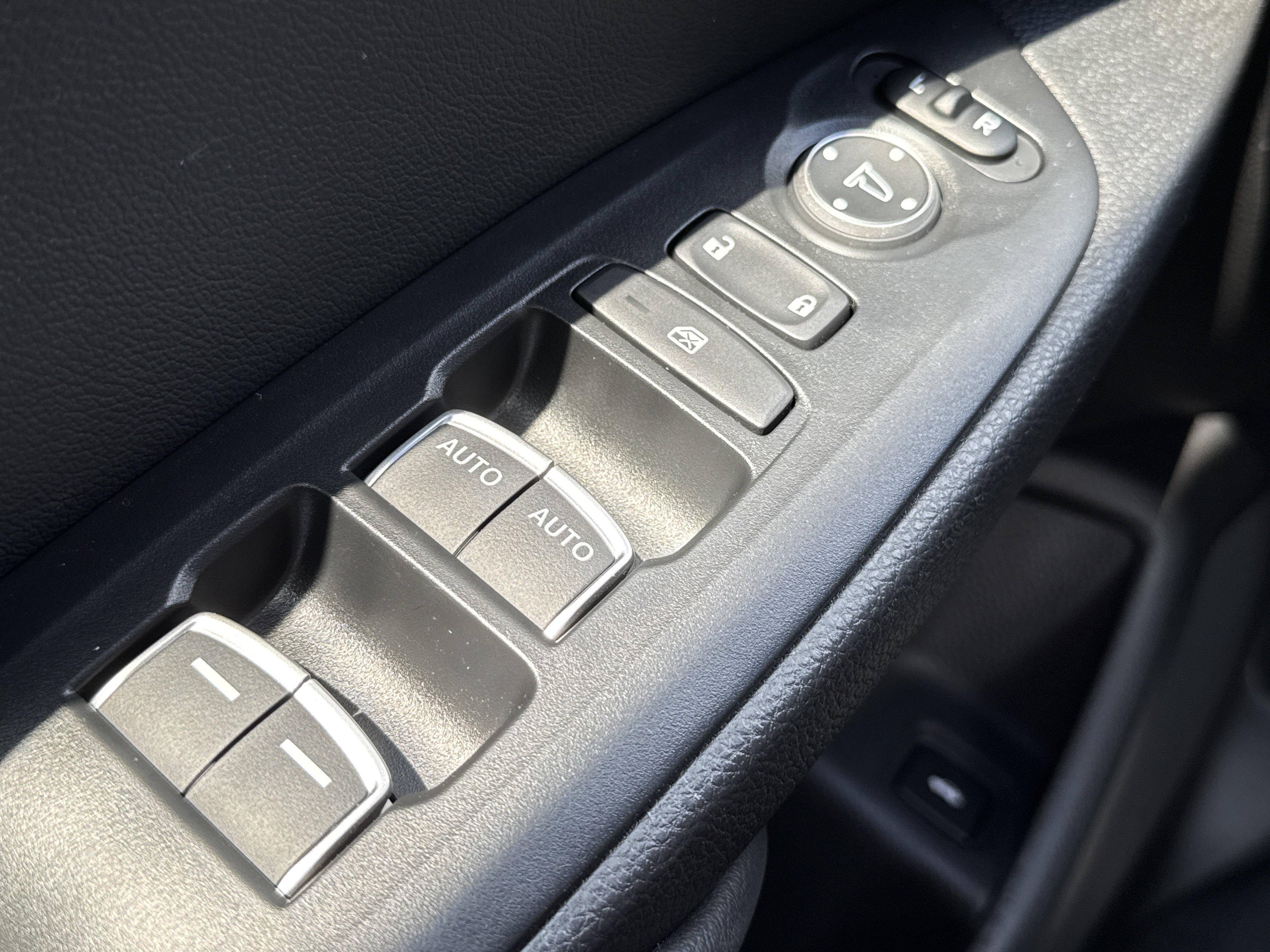 Used 2022 Honda Accord Sport image 22