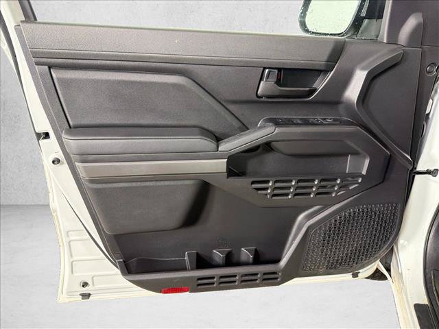 Used 2025 Toyota Tacoma SR5 RWD image 10