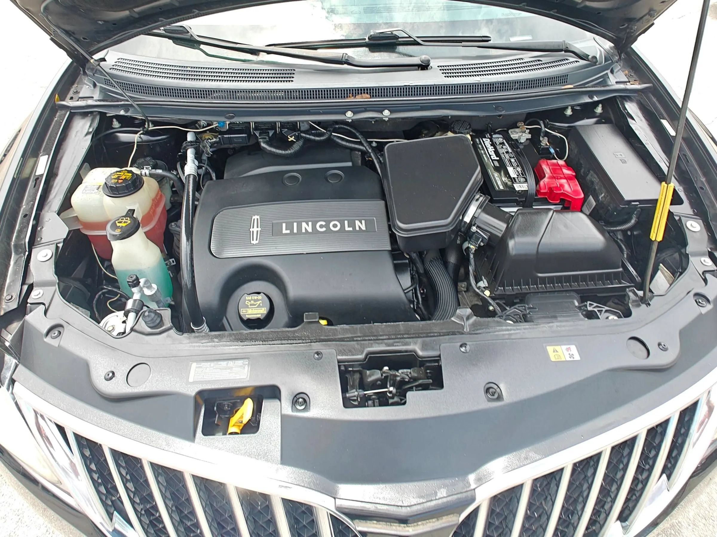 Used 2013 Lincoln MKX FWD image 32